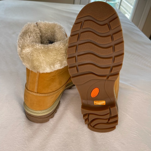 LUGZ WOMEN’S EMPIRE HI FUR 6” BOOT SIZE SIZE 9.5 - Picture 6 of 6